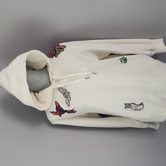 Aritzia Little Moon Embroidered Cream Hoodie - Picture 5 of 16